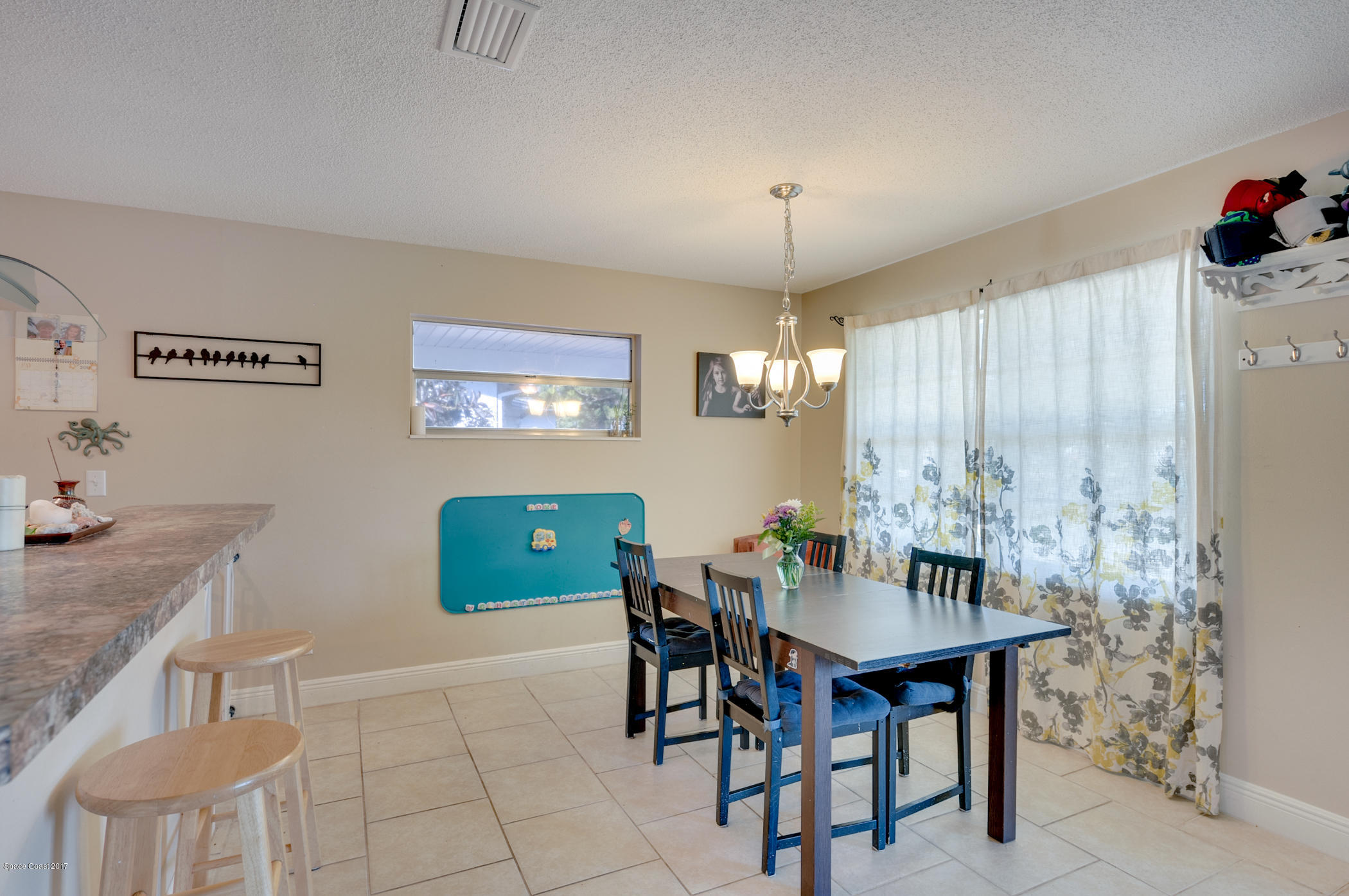 2261 Montgomery Road Melbourne, FL 32935 - Photo 12 of 36 Dining Room