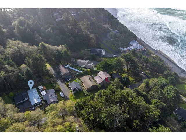 $450,000 | 6185 Columbia Street, Arch Cape, OR 97102