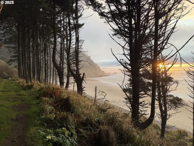 $450,000 | 6185 Columbia Street, Arch Cape, OR 97102