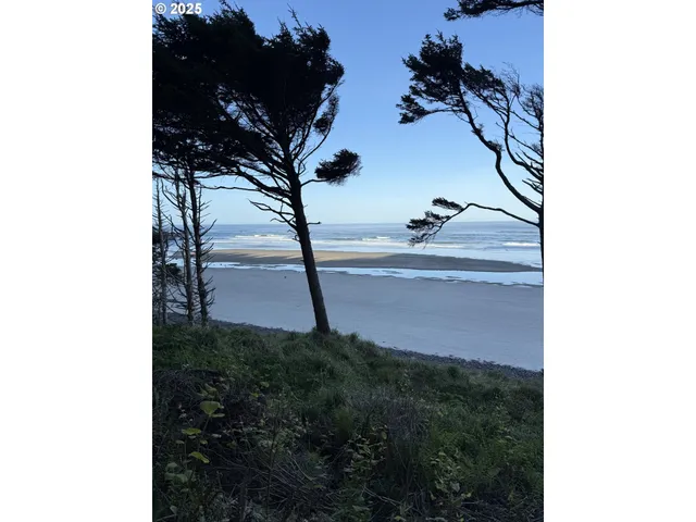 $450,000 | 6185 Columbia Street, Arch Cape, OR 97102