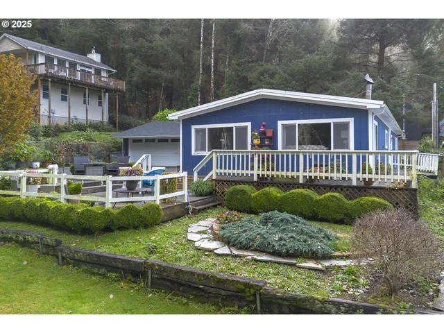 $450,000 | 6185 Columbia Street, Arch Cape, OR 97102