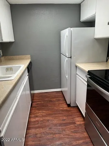 a close view of stove