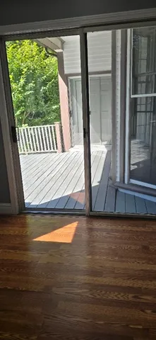 $2,500 | 46 Chastellux Avenue, Unit M1, Newport, RI 02840