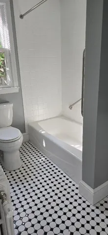 $2,500 | 46 Chastellux Avenue, Unit M1, Newport, RI 02840