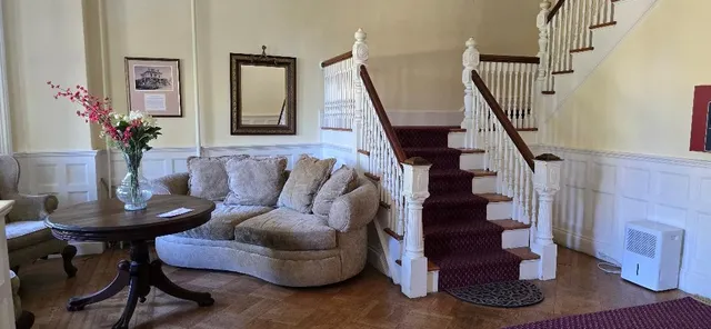 $2,500 | 46 Chastellux Avenue, Unit M1, Newport, RI 02840