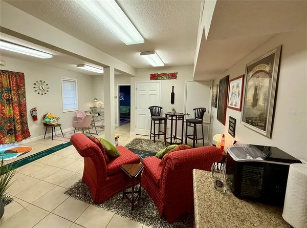 $2,000 | 2044 East Orange Avenue, Eustis, FL 32726