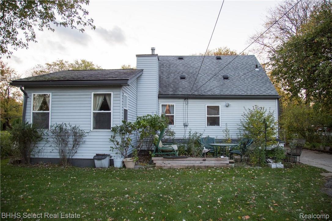 18850 Inkster Road Redford, MI 48240 - Photo 5 of 32 IMG_8098.jpg