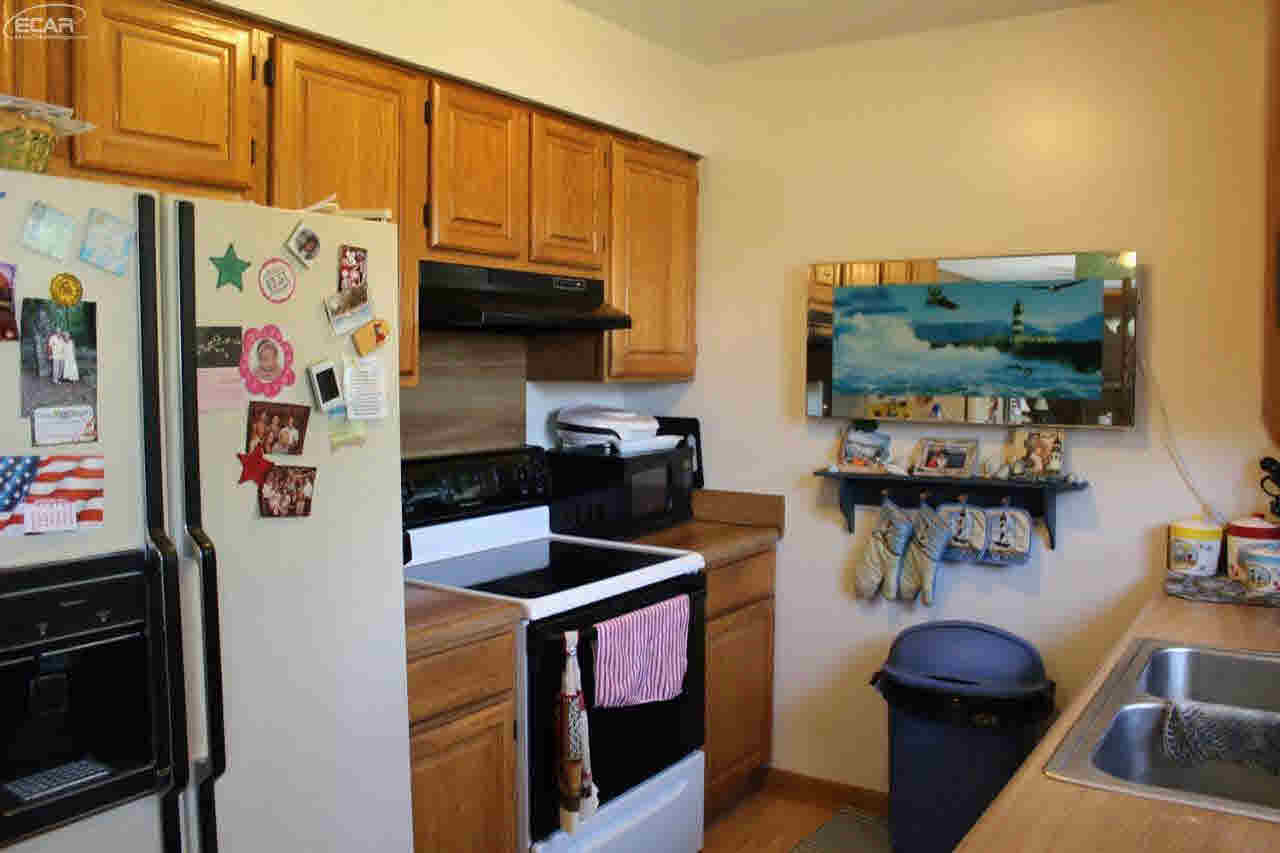 3312 East Farrand Road Clio, MI 48420 - Photo 9 of 39 21174008-8.JPG