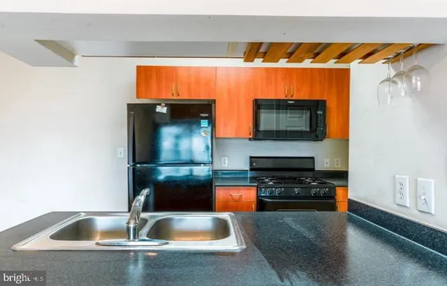 $1,800 | 19629 Galway Bay Circle, Unit 303, Germantown, MD 20874