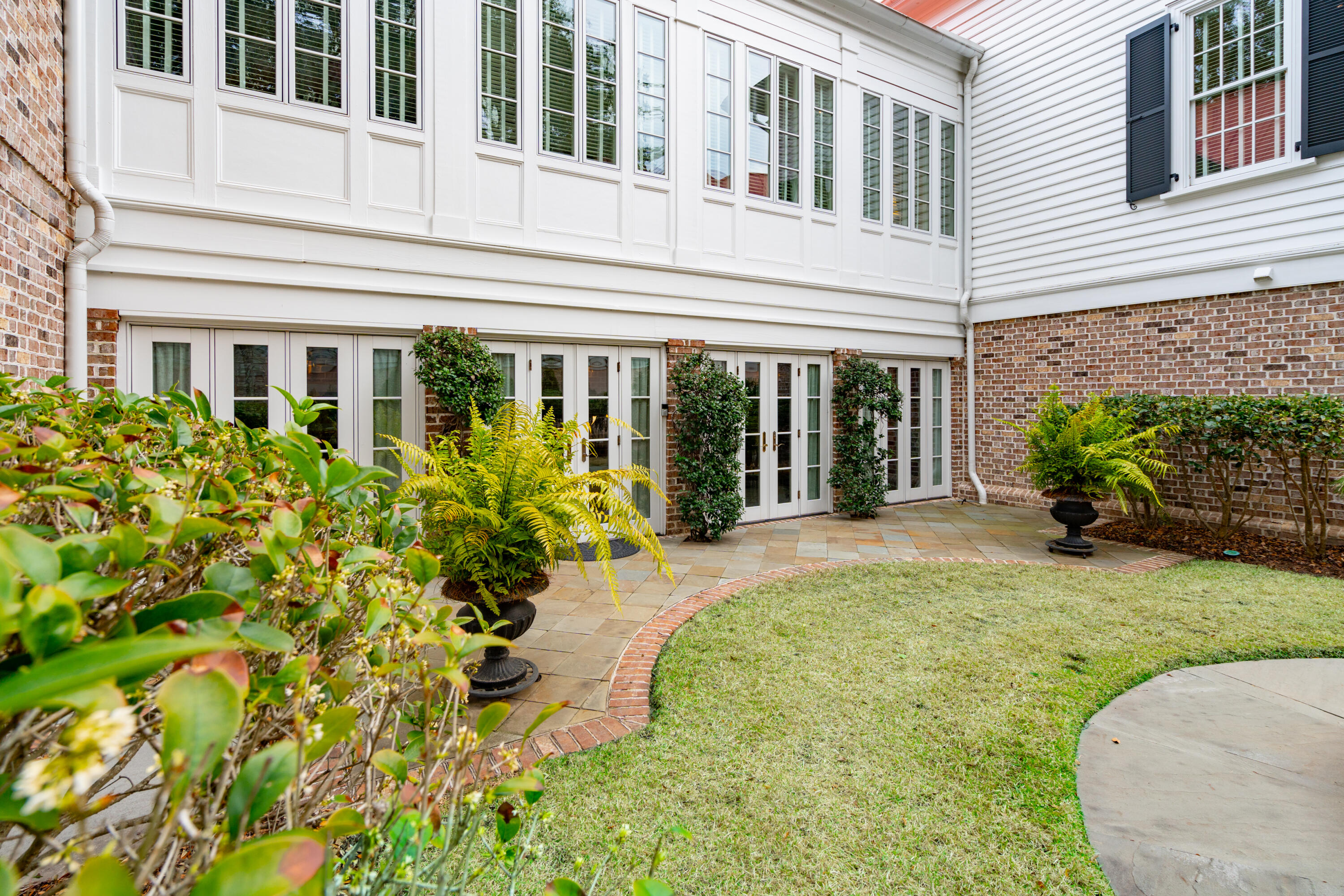 98 West Shipyard Road Mount Pleasant, SC 29464 - Photo 40 of 46 98WShipyard-KeenEyeMarketing-090