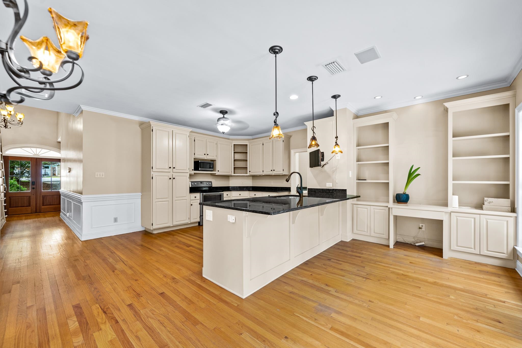 309 Perdido Avenue Fairhope, AL 36532 - Photo 13 of 40 Kitchen