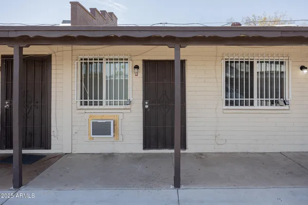 $895 | 1915 North 26th Place, Unit 6, Phoenix, AZ 85008