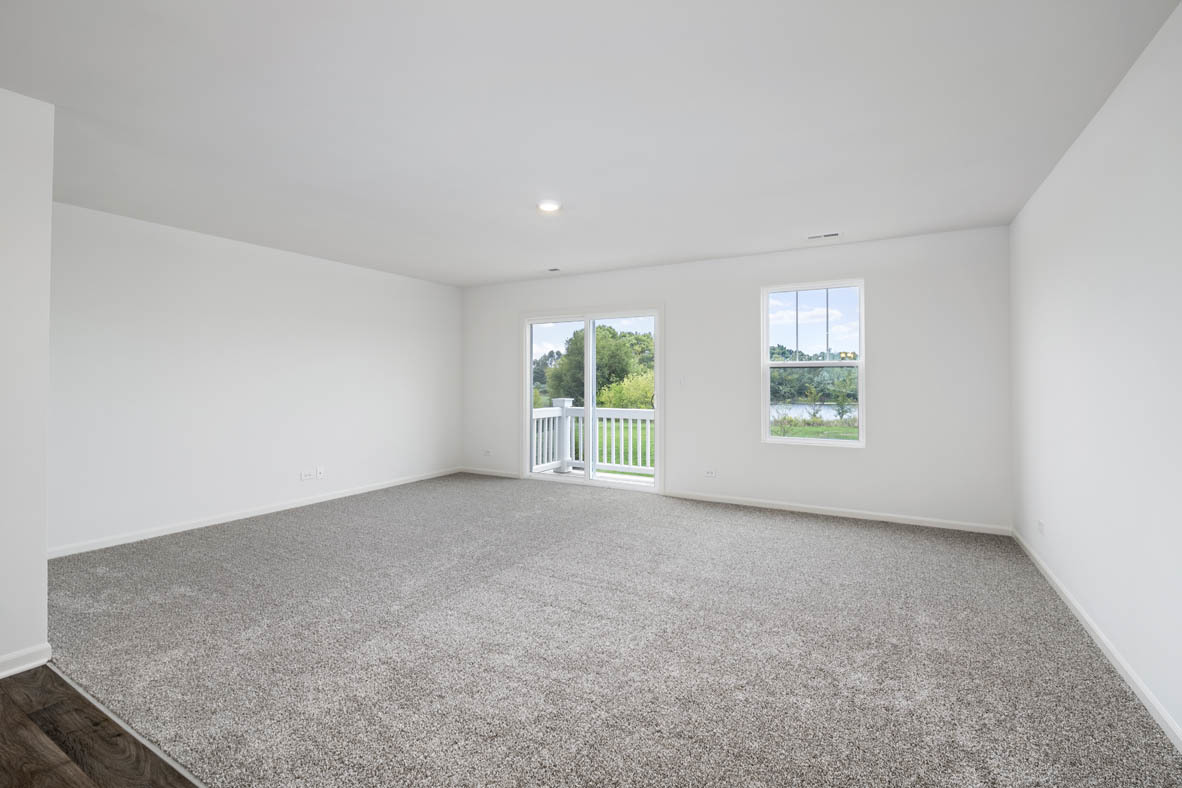 3815 Currant Lane Elgin, IL 60124 - Photo 11 of 21 an empty room with windows