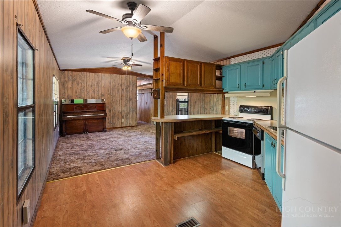 351 Timber Ridge Road Sugar Grove, NC 28679 - Photo 11 of 41 Gallery Image 11