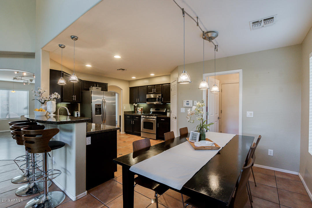6790 West Rowel Road Peoria, AZ 85383 - Photo 11 of 44 13-Rowel