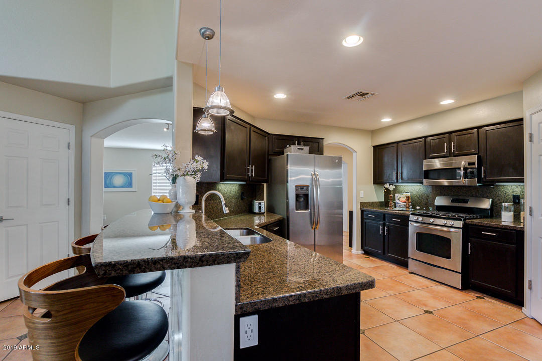 6790 West Rowel Road Peoria, AZ 85383 - Photo 13 of 44 16-Rowel