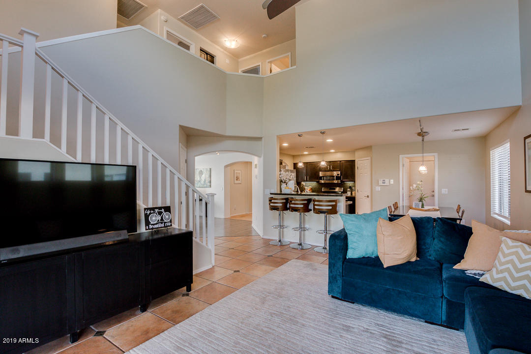 6790 West Rowel Road Peoria, AZ 85383 - Photo 9 of 44 11-Rowel