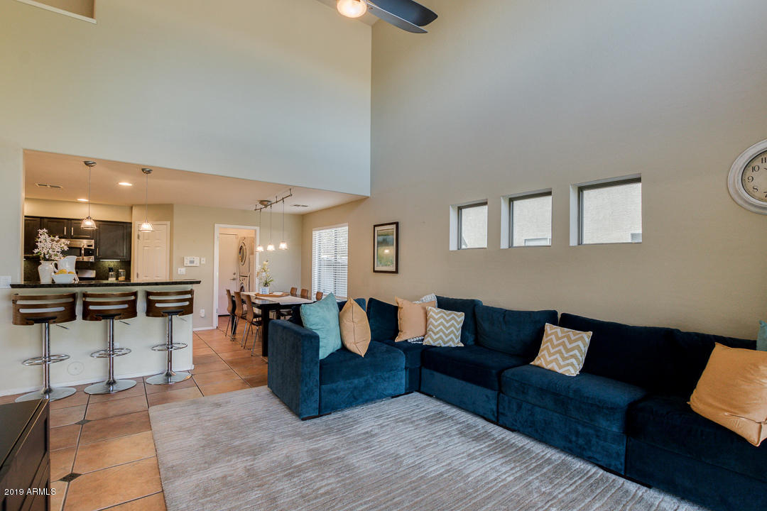6790 West Rowel Road Peoria, AZ 85383 - Photo 10 of 44 12-Rowel