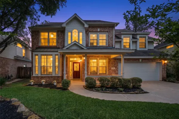 $715,000 | 50 East Sundance Circle, The Woodlands, TX 77382