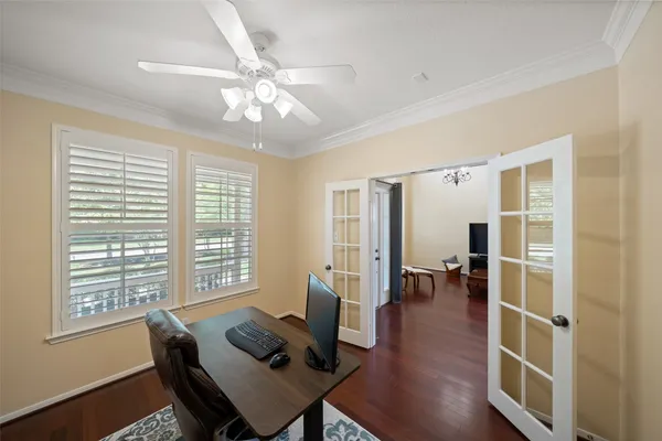 $715,000 | 50 East Sundance Circle, The Woodlands, TX 77382