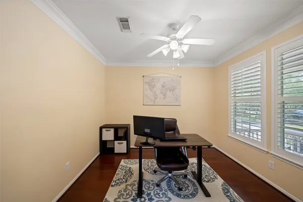 $715,000 | 50 East Sundance Circle, The Woodlands, TX 77382