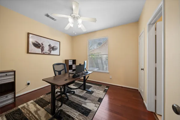 $715,000 | 50 East Sundance Circle, The Woodlands, TX 77382