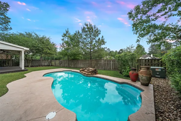$715,000 | 50 East Sundance Circle, The Woodlands, TX 77382