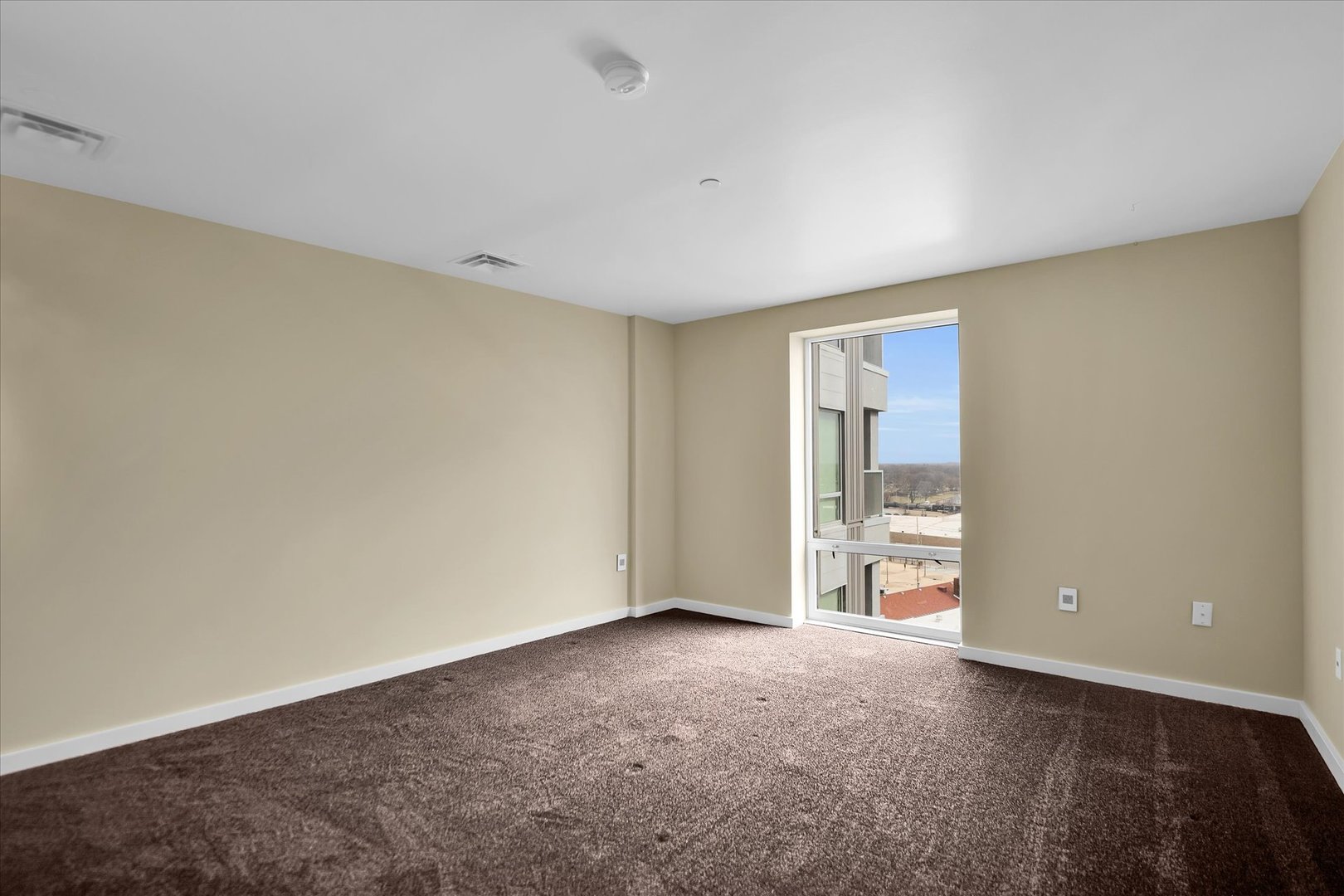 301 North Neil Street, Unit 808809 Champaign, IL 61820 - Photo 18 of 73