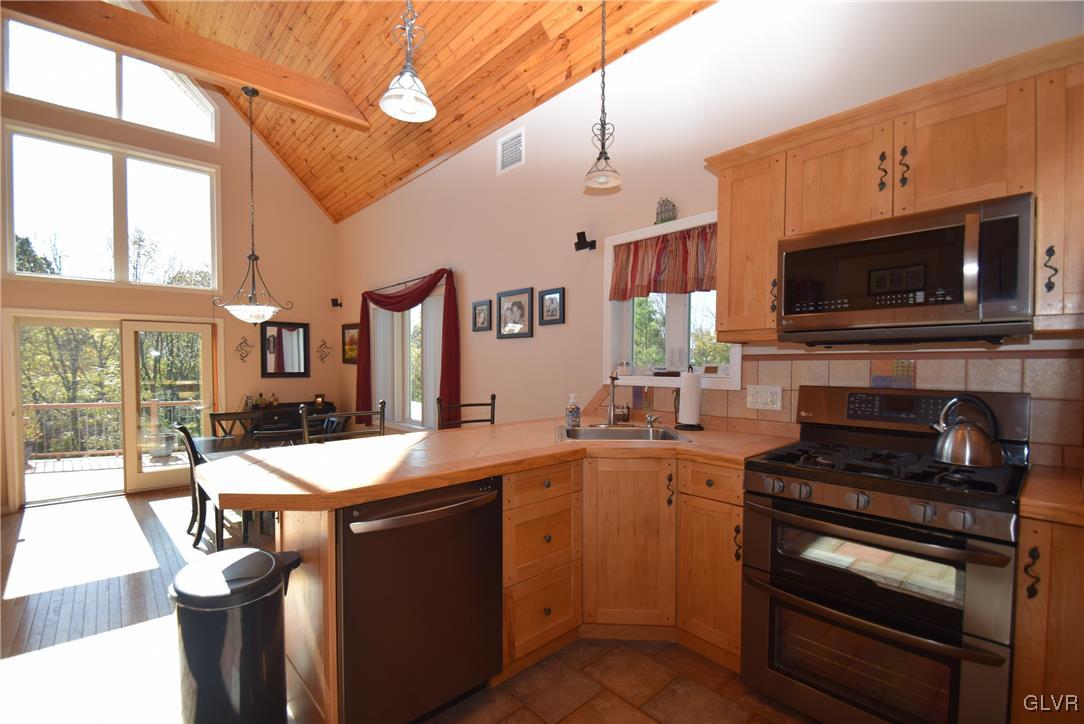 8239 Rabbit Run Road New Tripoli, PA 18066 - Photo 15 of 40 Gallery Image 15