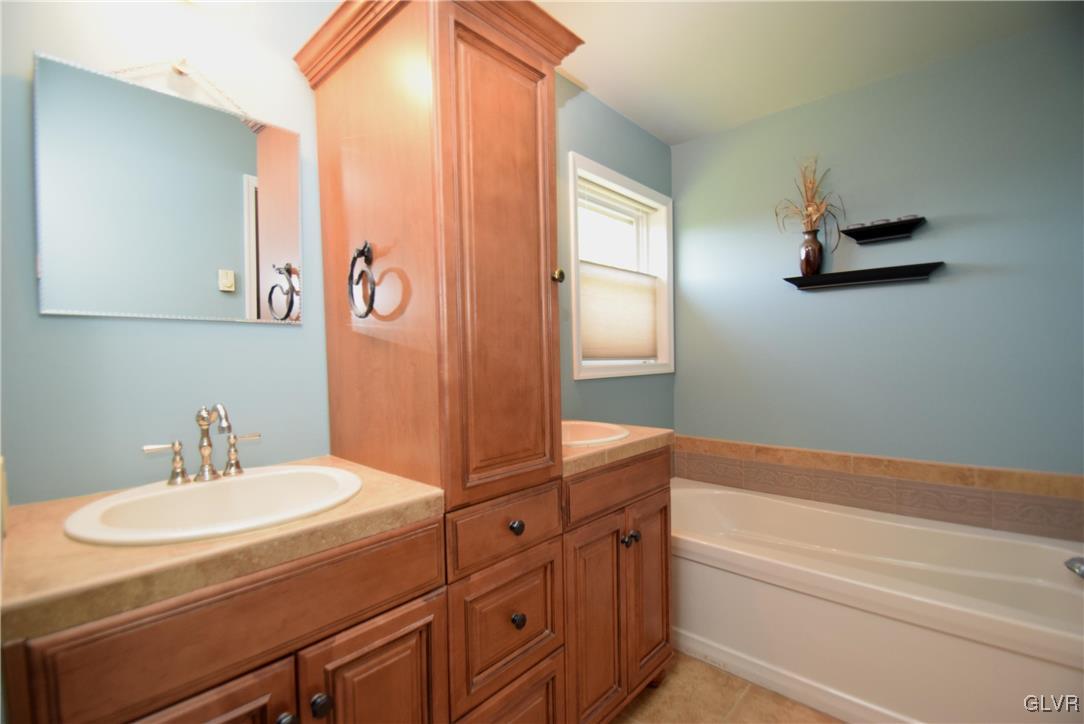 8239 Rabbit Run Road New Tripoli, PA 18066 - Photo 23 of 40 Gallery Image 23