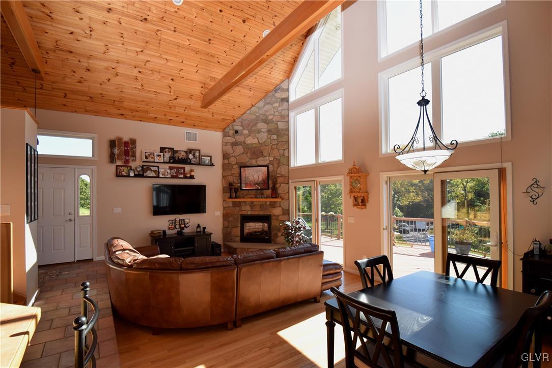 8239 Rabbit Run Road New Tripoli, PA 18066 - Photo 8 of 40 Gallery Image 8