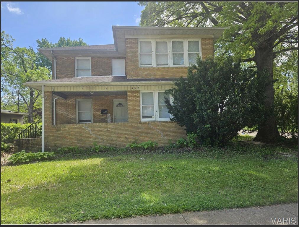 339 West Pierce Street Macomb, IL 61455 - Photo 1 of 30