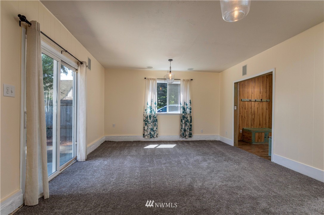 1602 Golf Club Road Southeast Lacey, WA 98503 - Photo 13 of 27 Gallery Image 13