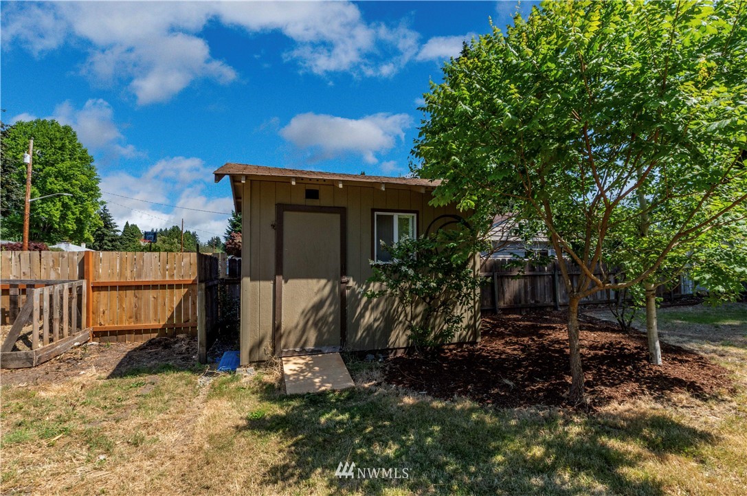 1602 Golf Club Road Southeast Lacey, WA 98503 - Photo 25 of 27 Gallery Image 25