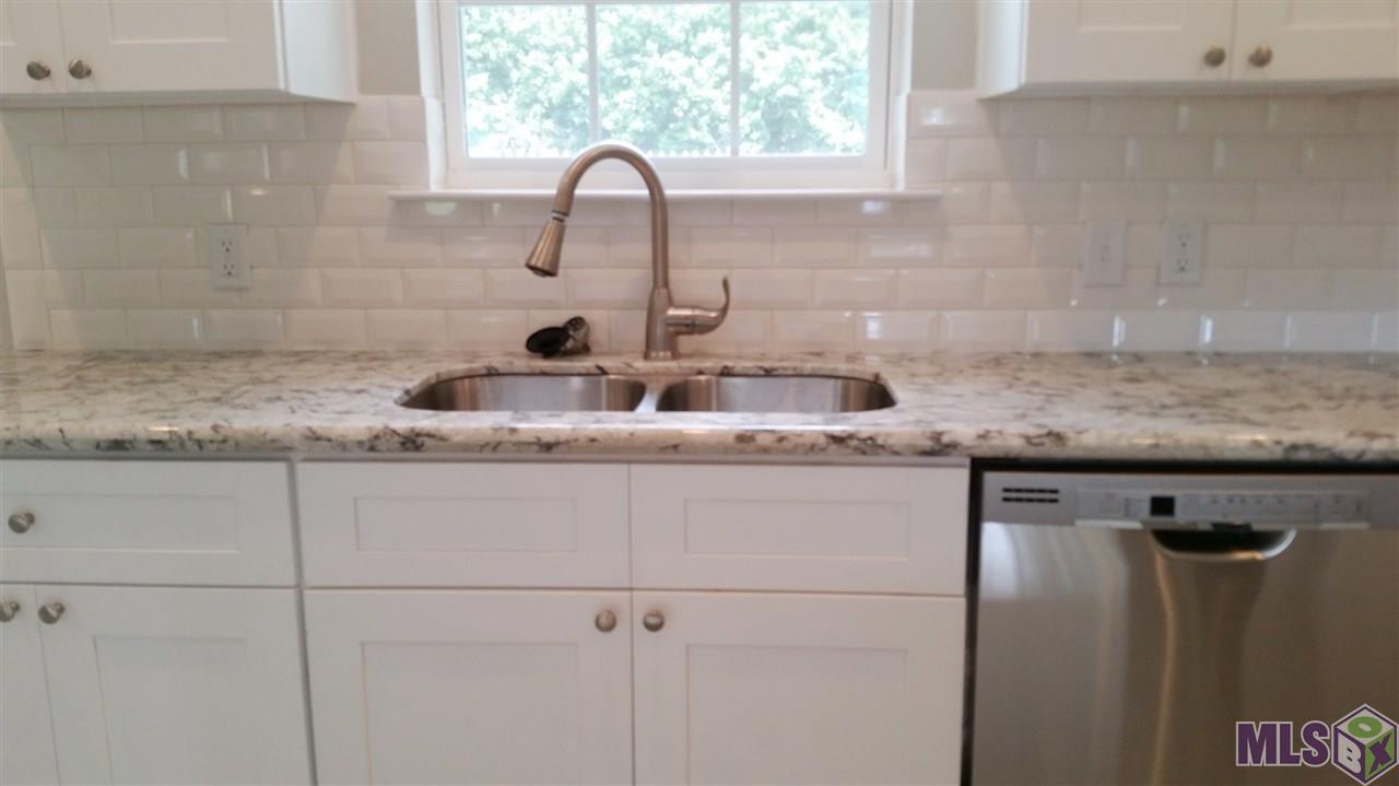 45206 Gold Place Road St. Amant, LA 70774 - Photo 11 of 33 Gallery Image 11