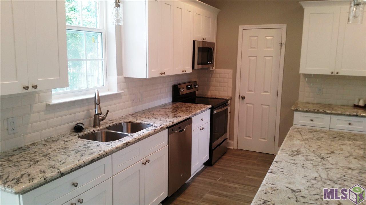 45206 Gold Place Road St. Amant, LA 70774 - Photo 8 of 33 Gallery Image 8