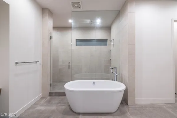 $2,900,000 | 25 Falling Ridge Lane, Henderson, NV 89011