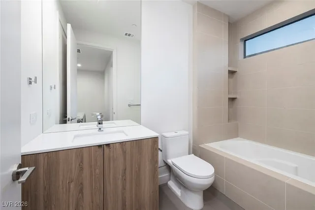 $3,250,000 | 25 Falling Ridge Lane, Henderson, NV 89011