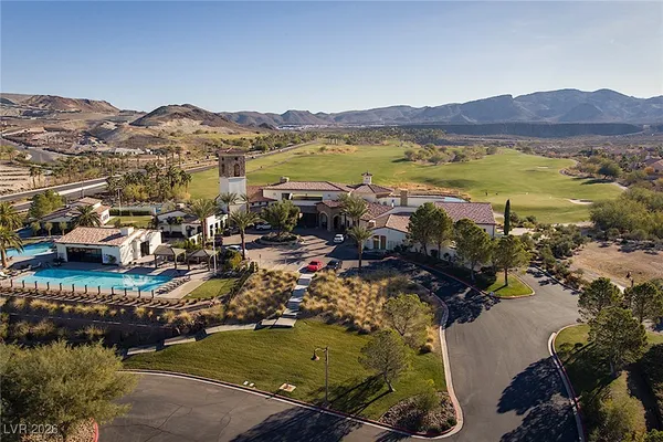 $2,900,000 | 25 Falling Ridge Lane, Henderson, NV 89011