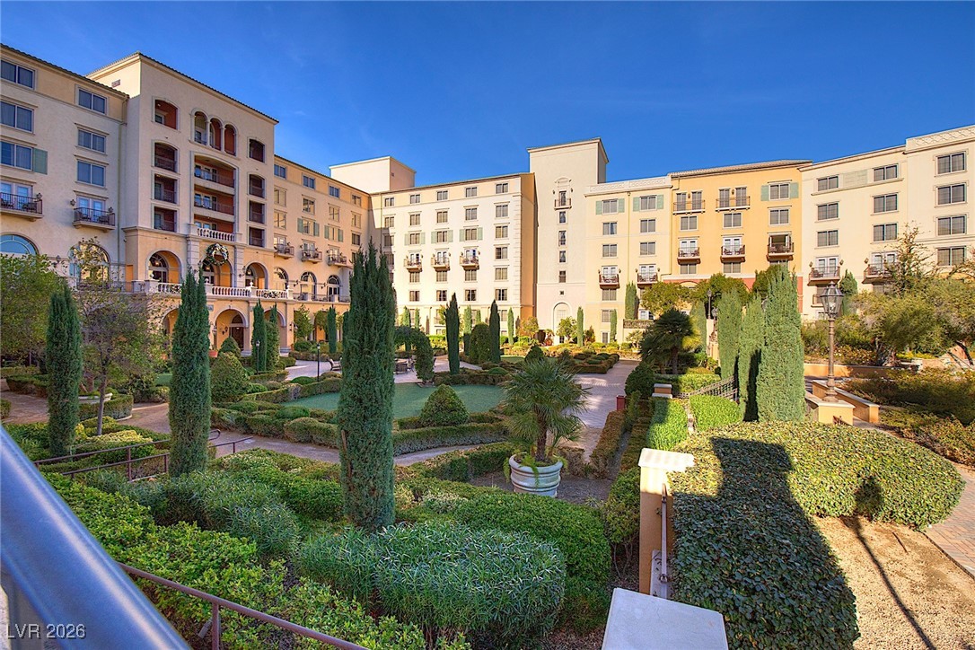 25 Falling Ridge Lane Henderson, NV 89011 - Photo 44 of 54