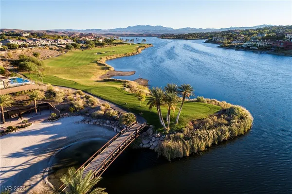 $2,900,000 | 25 Falling Ridge Lane, Henderson, NV 89011