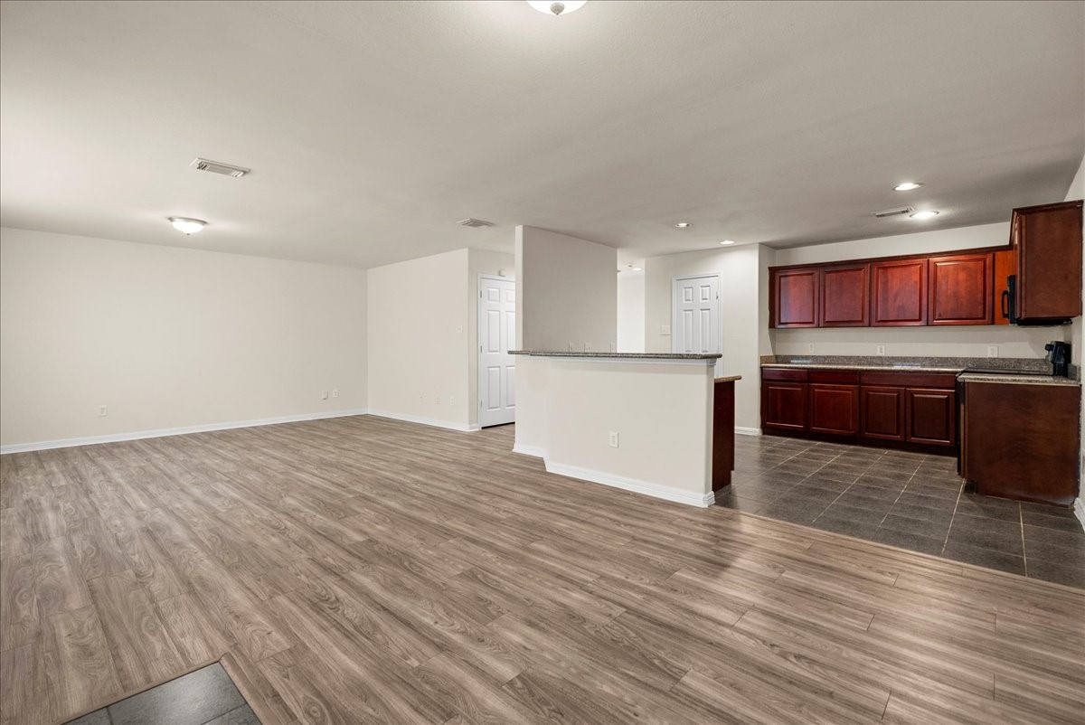 2834 Arica Lane Spring, TX 77373 - Photo 8 of 41