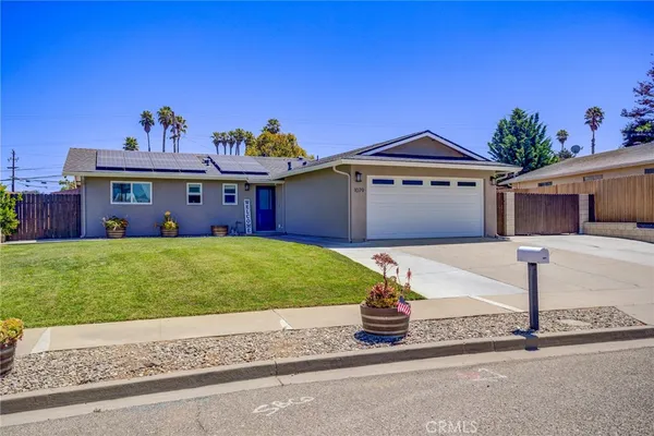 $679,000 | 1079 Via Esmeralda, Santa Maria, CA 93455