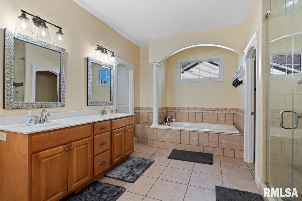 5616 Legacy Lane Springfield, IL 62711 - Photo 32 of 54