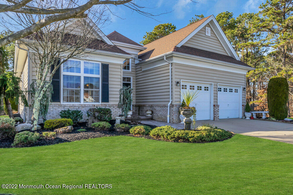 41 Muirfield Road Jackson, NJ 08527 - Photo 1 of 69 001_ev201370-1b