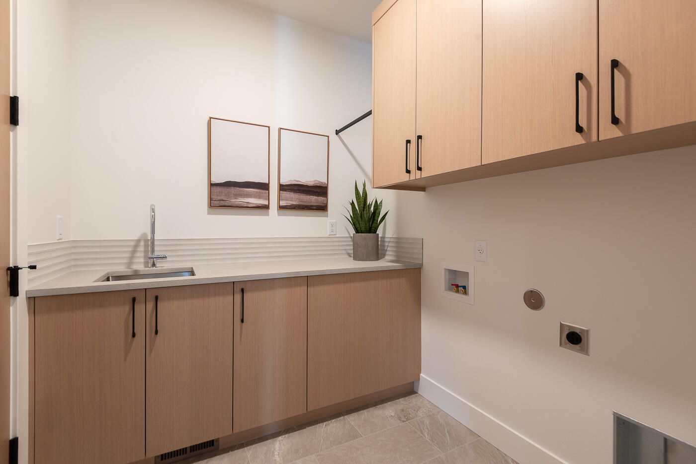 1176 Northwest Skyline Ranch Road, Unit LOT 128 Bend, OR 97703 - Photo 29 of 41 Laundry Room