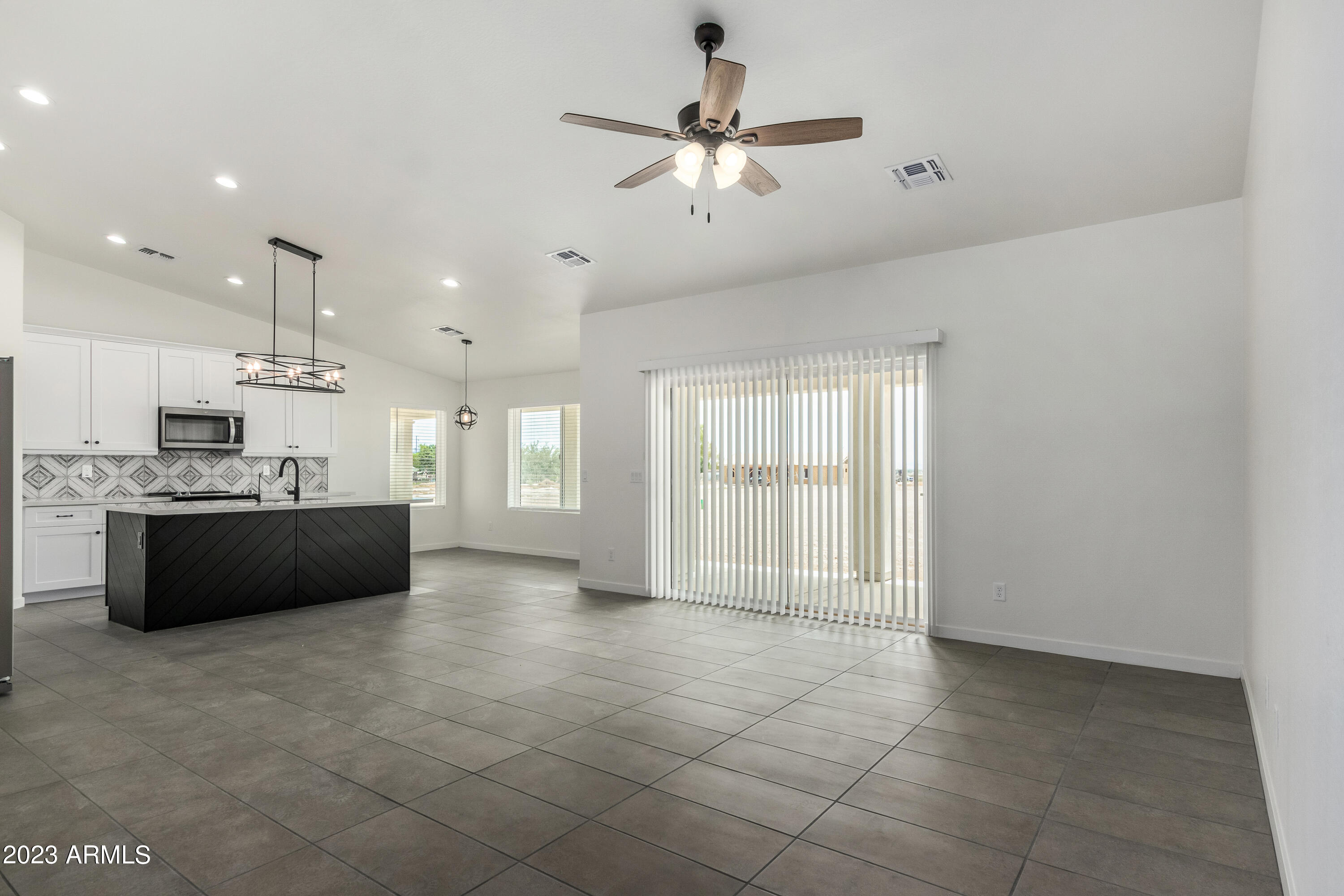 22535 West Pecan Road Buckeye, AZ 85326 - Photo 5 of 38 09 - Pecan