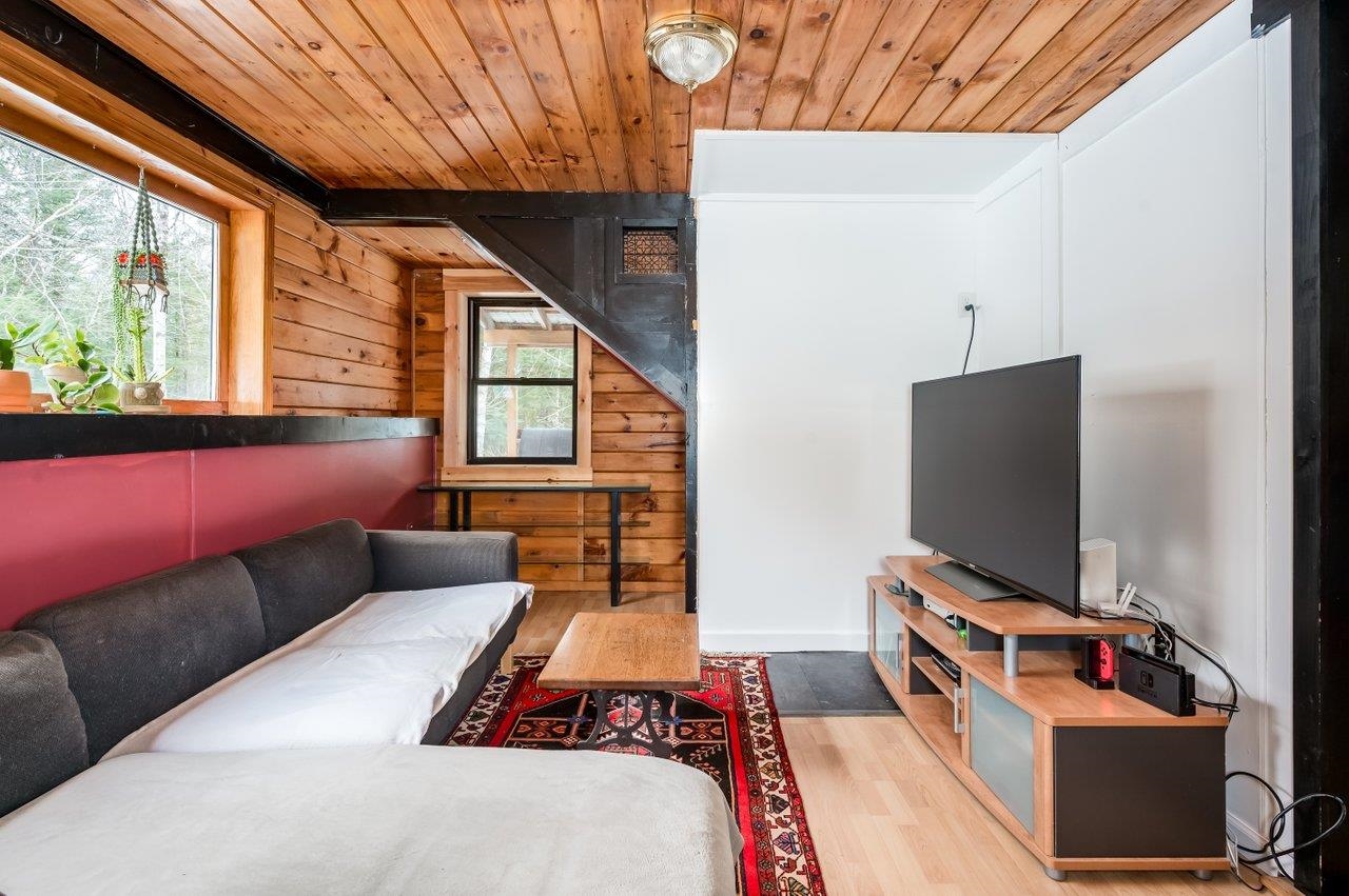 205 Baptist Road Canterbury, NH 03224 - Photo 10 of 28