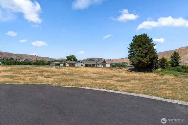 $185,000 | 2 Penstemon Lane, Monitor, WA 98836