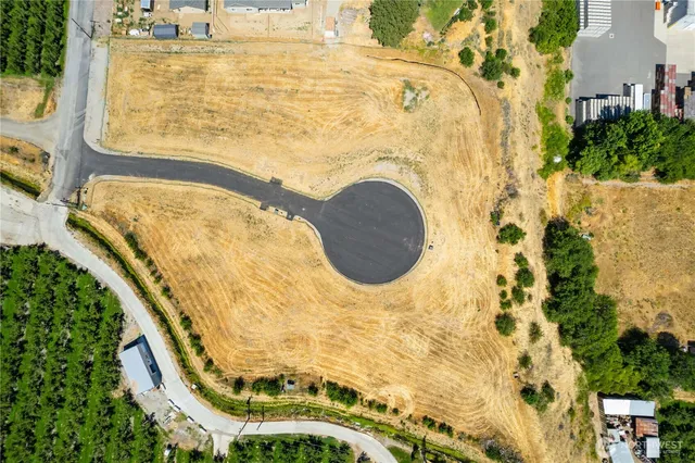 $185,000 | 2 Penstemon Lane, Monitor, WA 98836